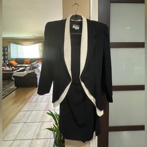 VINTAGE KATHRYN URSO Suit 2 Piece‎ Size 8